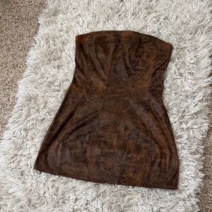 Elegant Brown Strapless Dress
